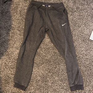 Gray medium Nike sweatpants.